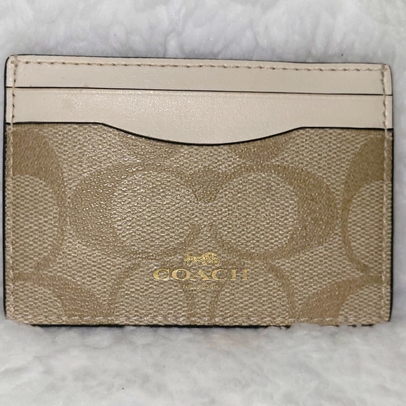 COACH• Card Holder Tan/Cream - Picture 1 of 5